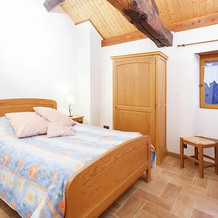 Detached Holiday With Shared Swimming Pool In A Marvellous Nature Reserve